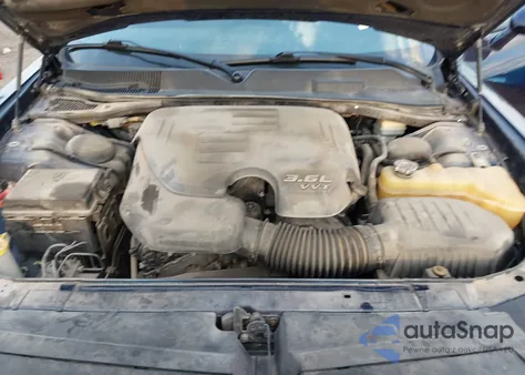 2014 Dodge Challenger Sxt z USA, uszkodzony, nr VIN 2C3CDYAG8EH100558